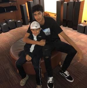 Meet your Posher, Cristobal